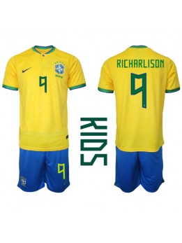 Brasilien Richarlison #9 Heimtrikotsatz für Kinder WM 2022 Kurzarm (+ Kurze Hosen)